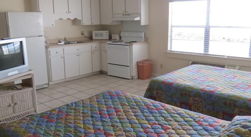 Beach Front Motel Cedar Key