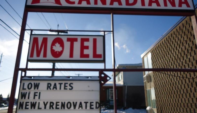 Canadiana Motel