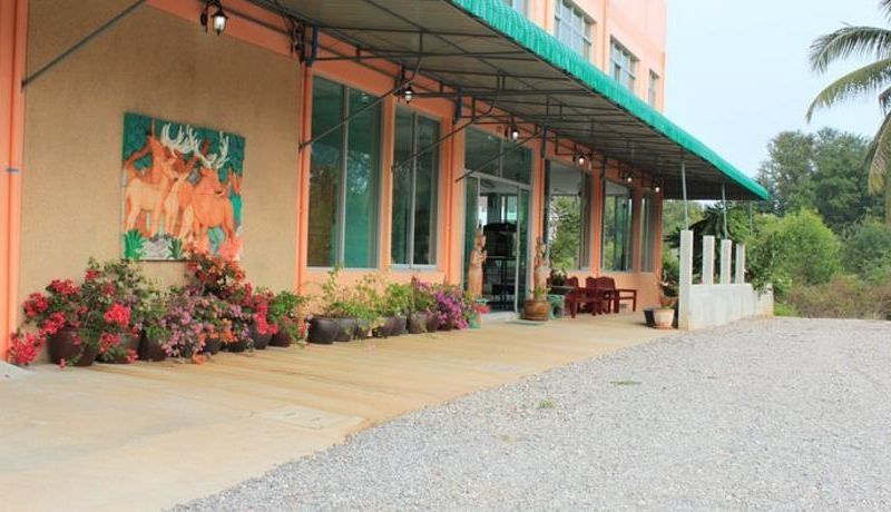 COOLHOUSE HOTEL