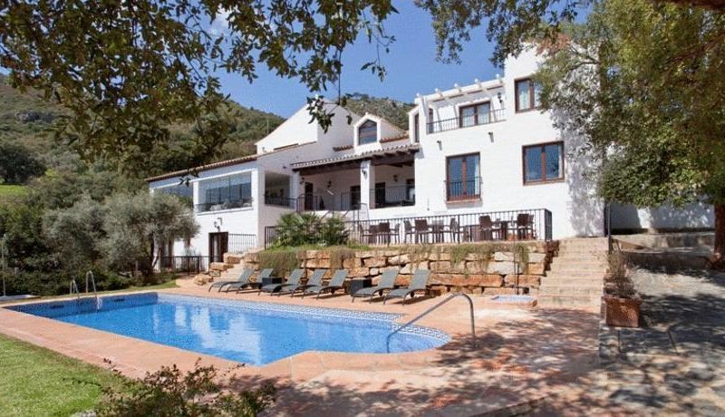 HERMITAGE DE CASARES HOTEL