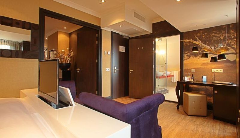 Hotel & Spa Savarin