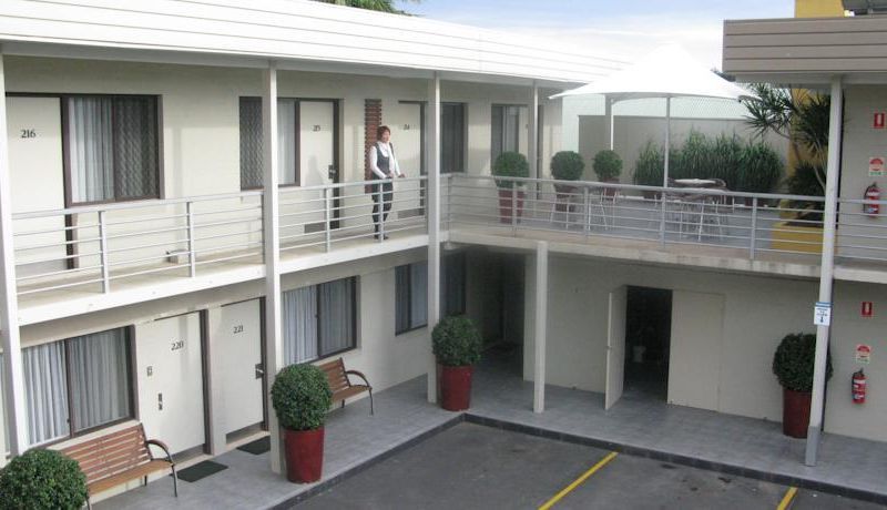 CLYDE RIVER MOTOR INN