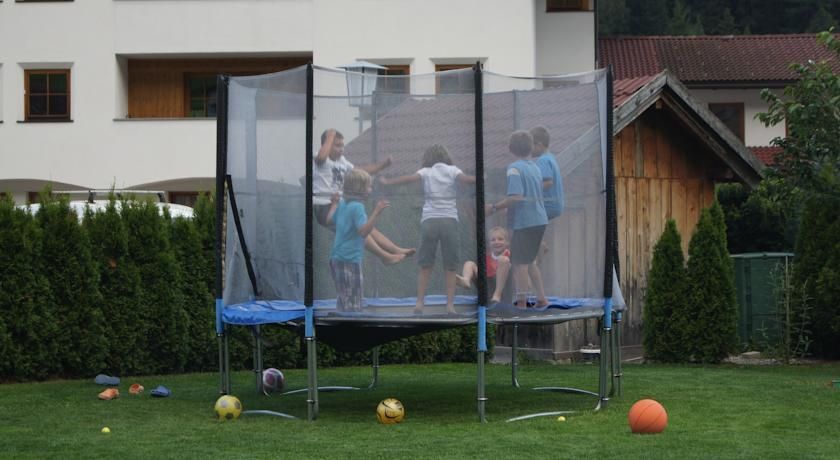 Outdoor Pictures 9