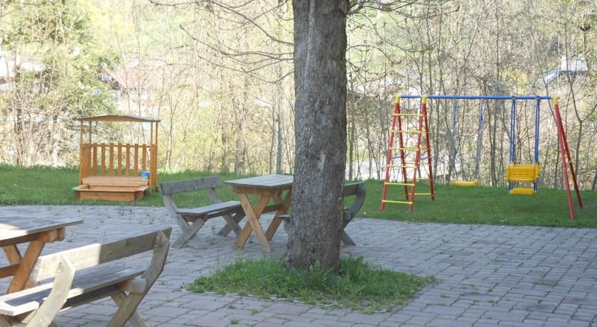 Outdoor Pictures 21