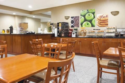 La Quinta Inn by Wyndham Queens (New York City)