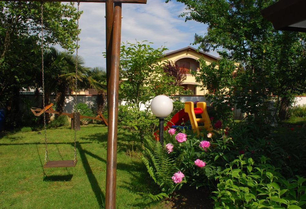 Outdoor Pictures 22