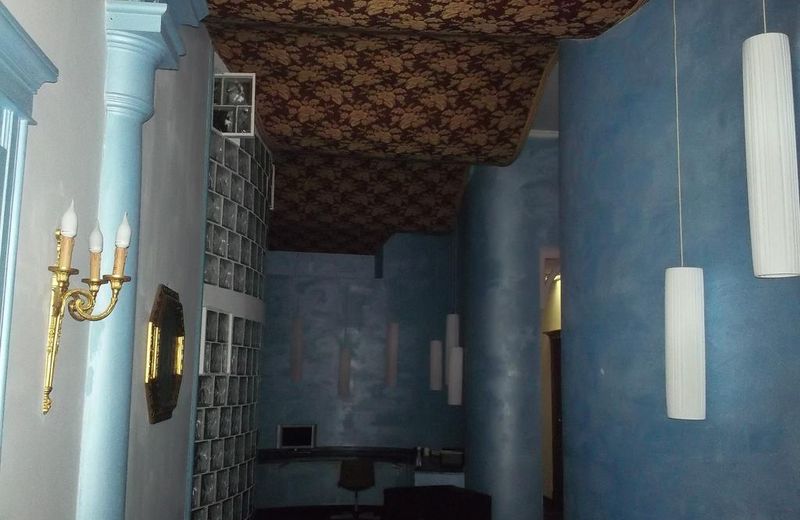 HOTEL NICHOLAS