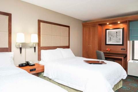 Hampton Inn Ann Arbor - North