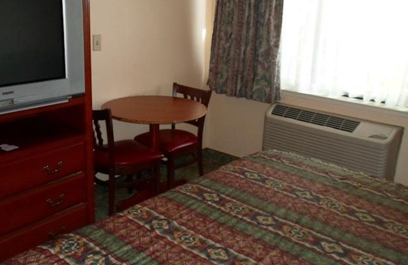 PACIFIC INN OF SUNNYVALE
