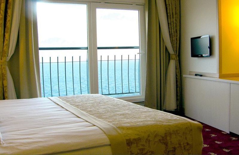 Lamos Resort Hotel & Convention Center