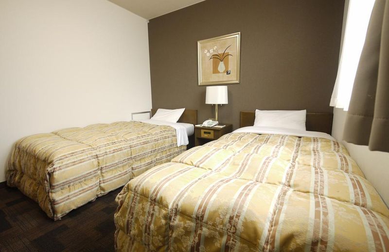 Hotel Route-Inn Court Minami Alps