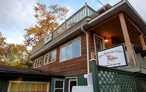 GREEN HIGHLANDER LODGE