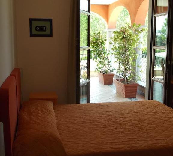 Villa Nadar Hotel  B&B