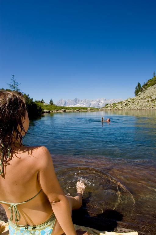 Outdoor Pictures 21