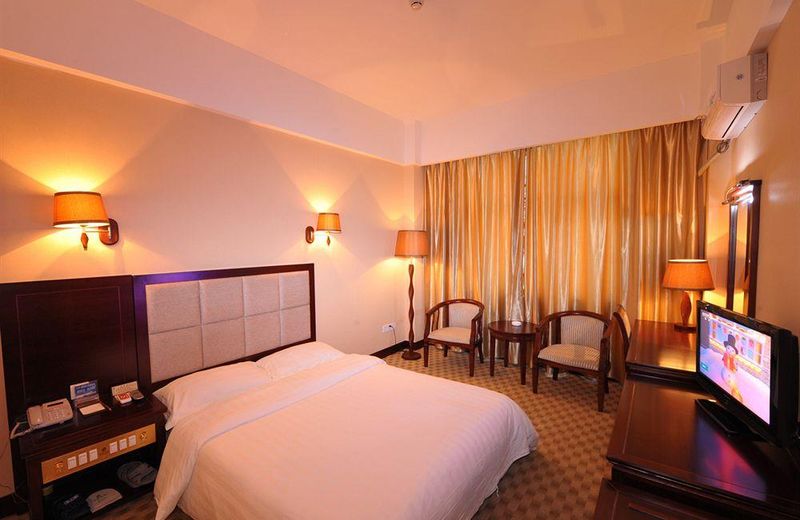 Zelin Hotel