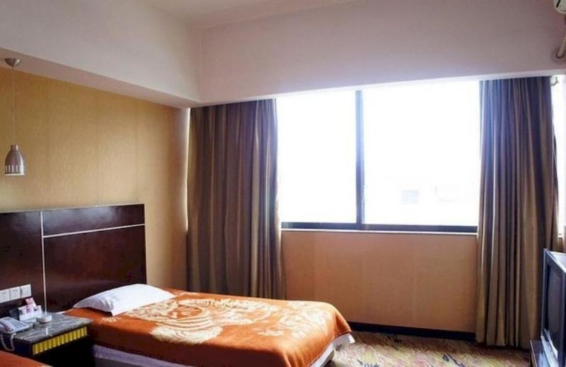 Guilin Xinhuadu Hotel