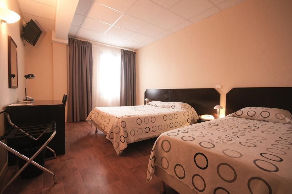 Marty Hotel Bordeaux - Tapestry Collection by Hilton