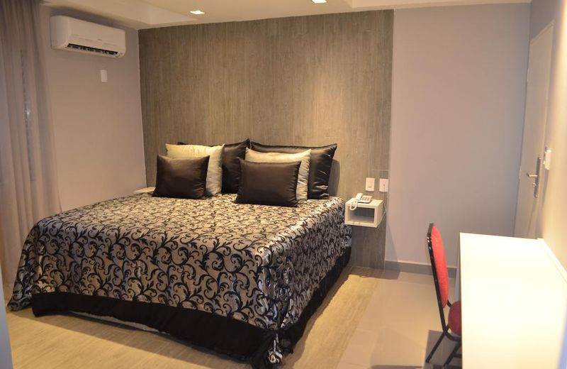 Primar Plaza Hotel