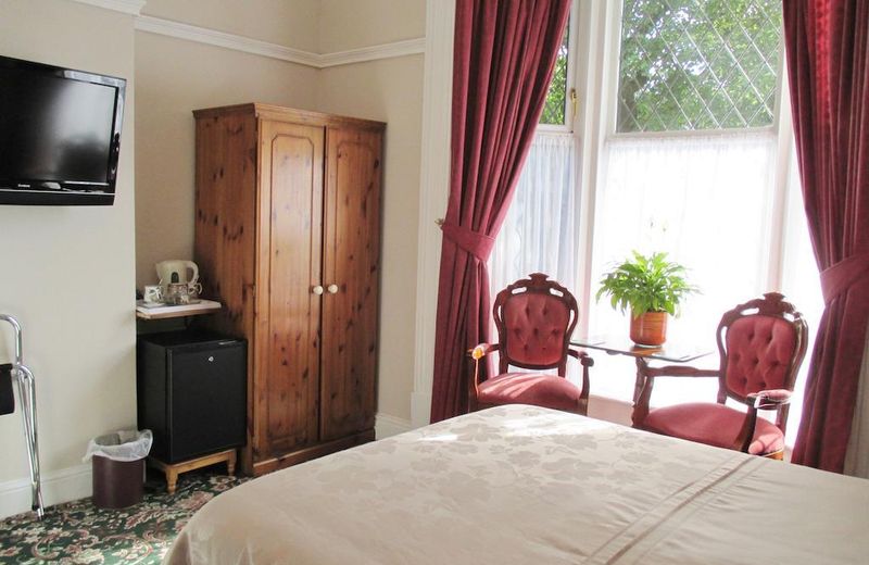KENWOOD GUEST HOUSE