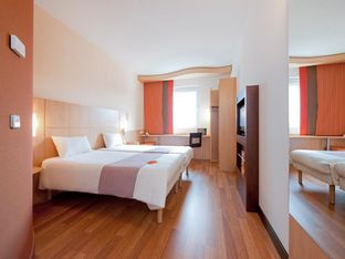 Hotel Image 2