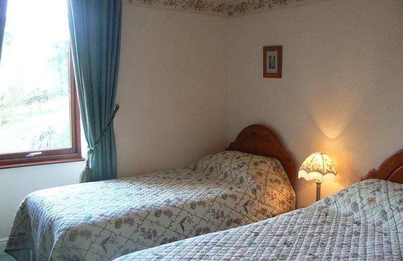 Forest How Guest House