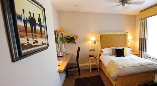 Crown Hotel