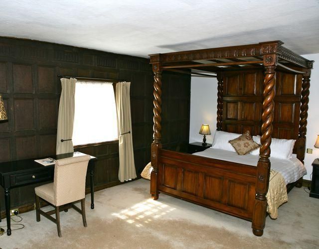 The Saracens Head Hotel