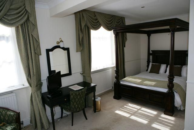 The Saracens Head Hotel