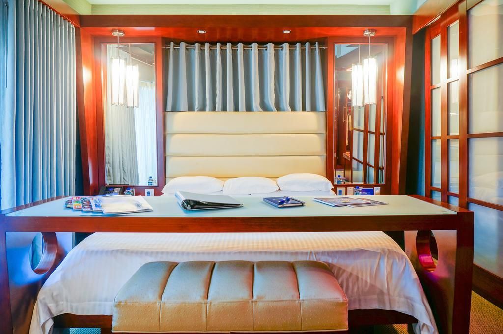 Shade Hotel Manhattan Beach