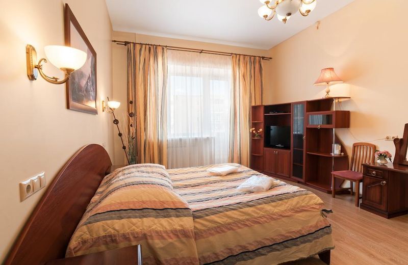 Petrovskaya Hotel