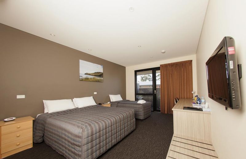 Foreshore Hotel