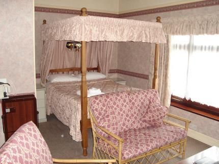 Bridgemary Manor Hotel & Pub