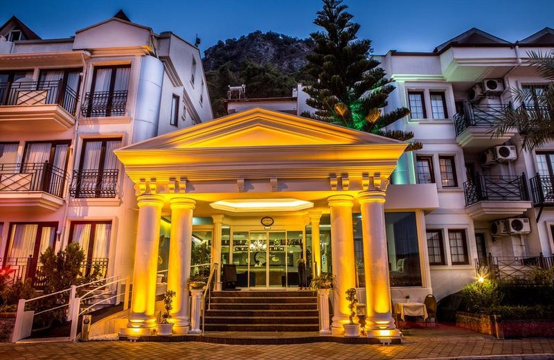 Ata Park Hotel