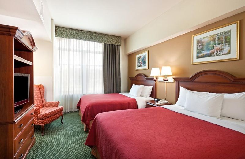 Country Inn & Suites by Radisson, Harrisburg West, PA