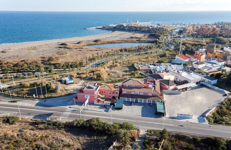 Hotel Las Camelias