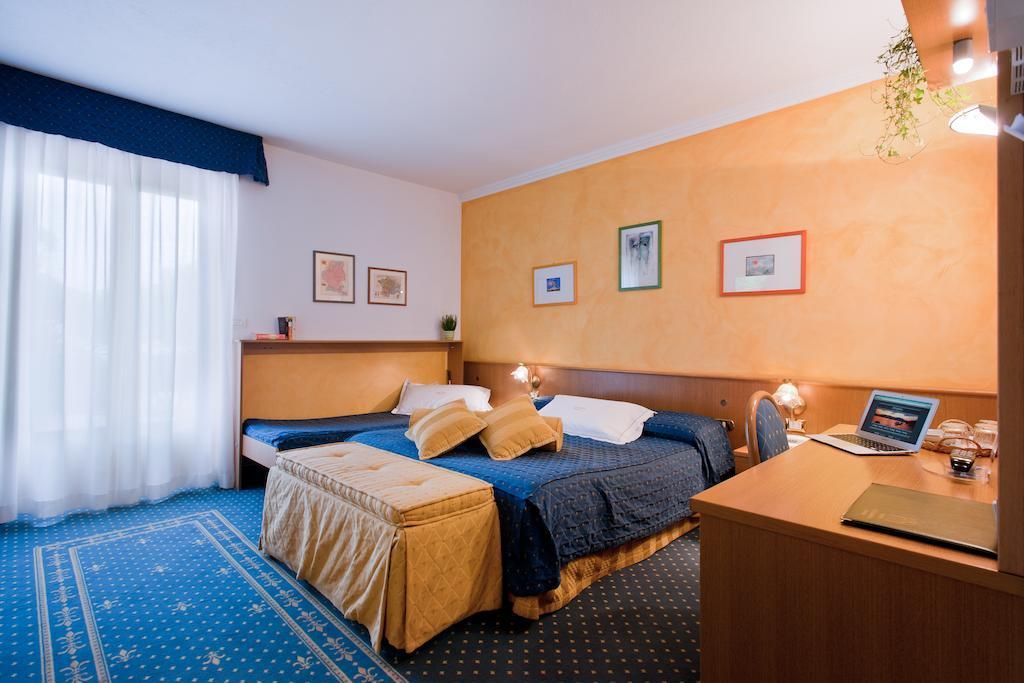Hotel Marina