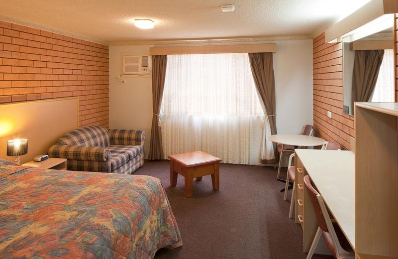 CENTABROOK MOTOR INN - MUSWELLBROOK
