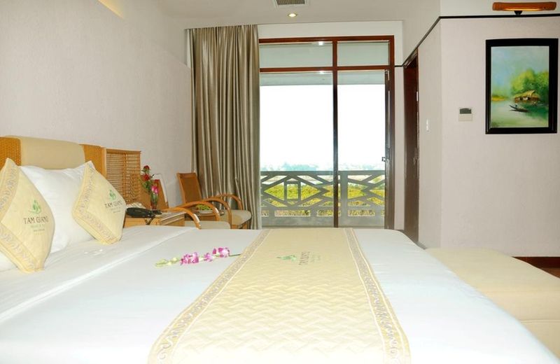 TAM GIANG RESORT & SPA