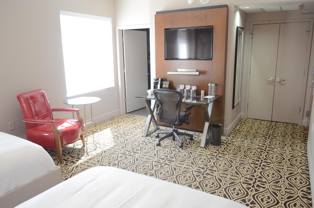 The Sam Houston Hotel, Curio Collection by Hilton