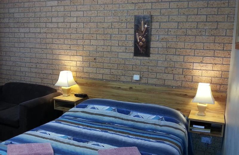 Three Ways Motel