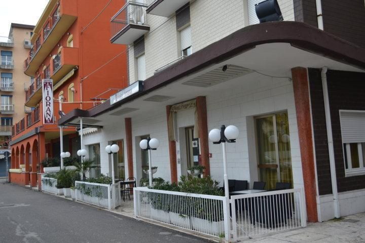 Hotel Riviera