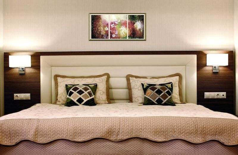 Central Plaza Hotel
