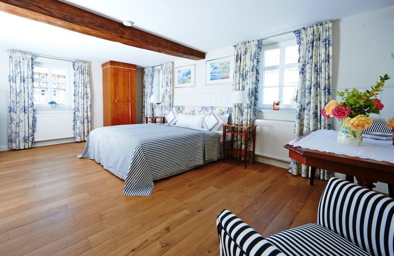 Romantik Hotel Zum Rosenhof
