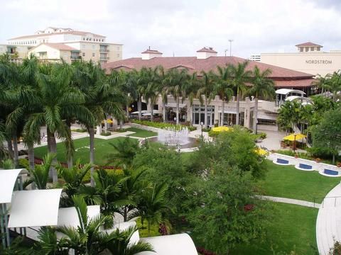 Hilton Miami Airport Blue Lagoon