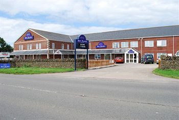 Holiday Inn Express Cardiff Airport, an IHG Hotel