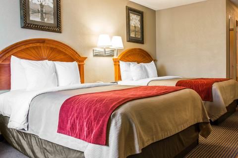 Baymont by Wyndham Flint Airport North