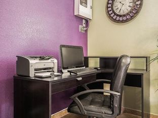 Hotel Image 6