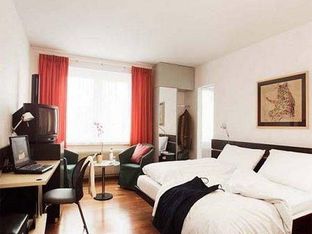 Hotel Image 2