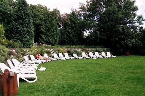 Outdoor Pictures 19