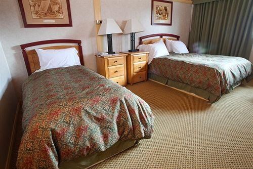 Fairmont Hot Springs Resort